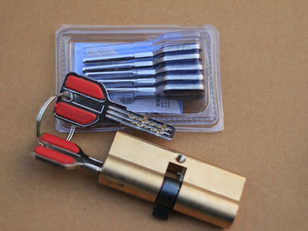 郫县24小时上门开锁公司